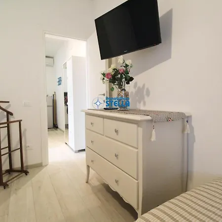 Holiday home Condominio Azzurra